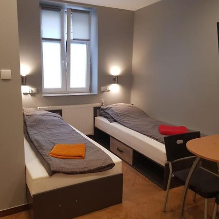 Apartamenty Bednarska 2A กลีวิตเซ ภายนอก รูปภาพ