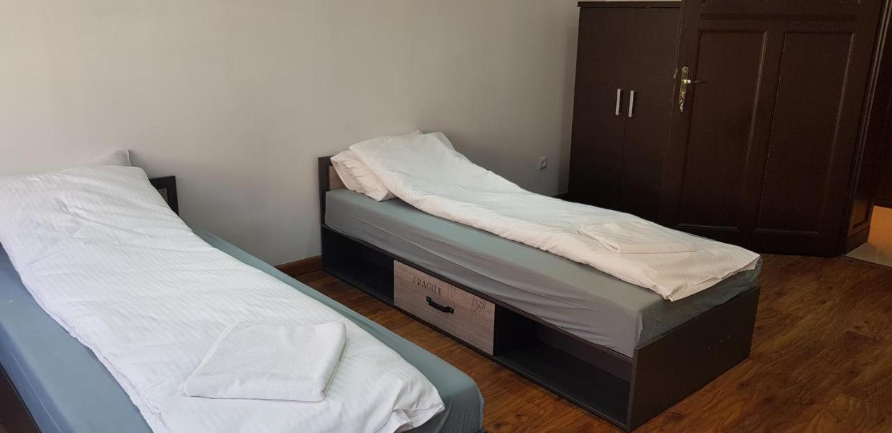 Apartamenty Bednarska 2A กลีวิตเซ ภายนอก รูปภาพ