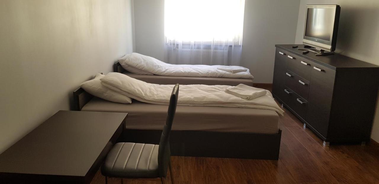 Apartamenty Bednarska 2A กลีวิตเซ ภายนอก รูปภาพ
