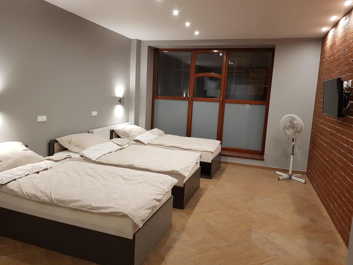 Apartamenty Bednarska 2A กลีวิตเซ ภายนอก รูปภาพ