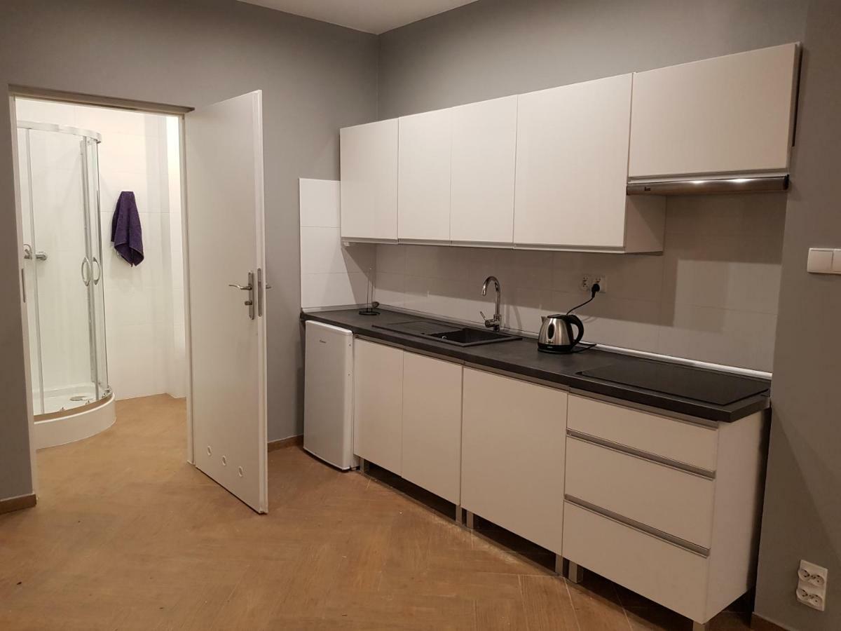 Apartamenty Bednarska 2A กลีวิตเซ ภายนอก รูปภาพ